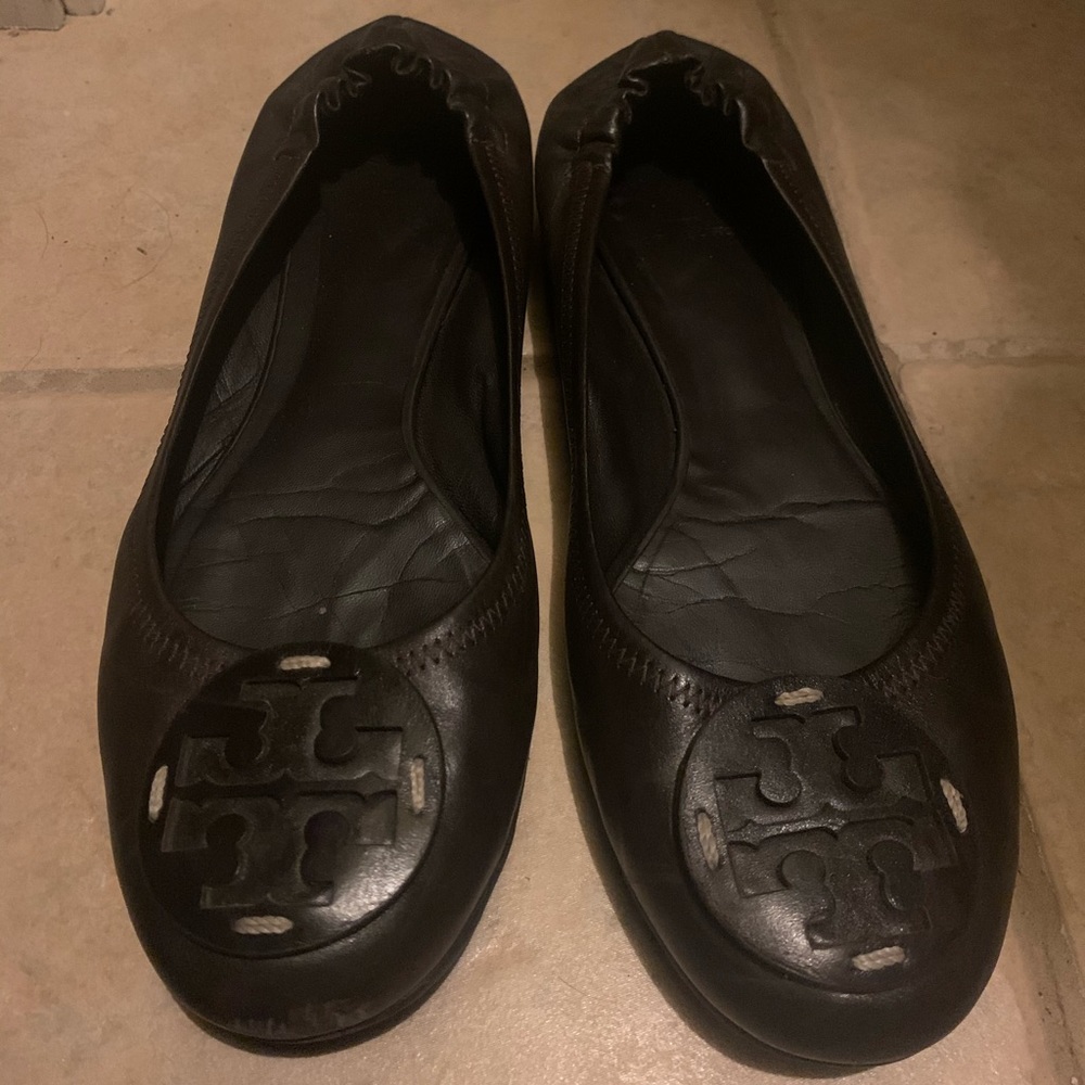 Tory Burch Leather Round-Toe Flats